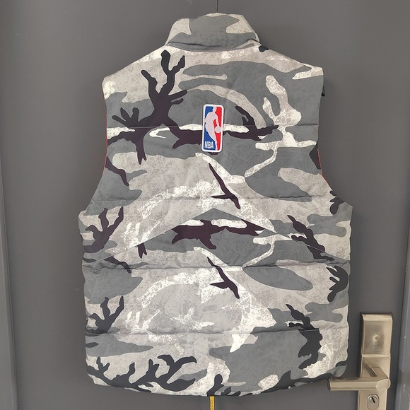 Canada Goose NBA Rhude Freestyle Gray Vest - Picture 2 of 11